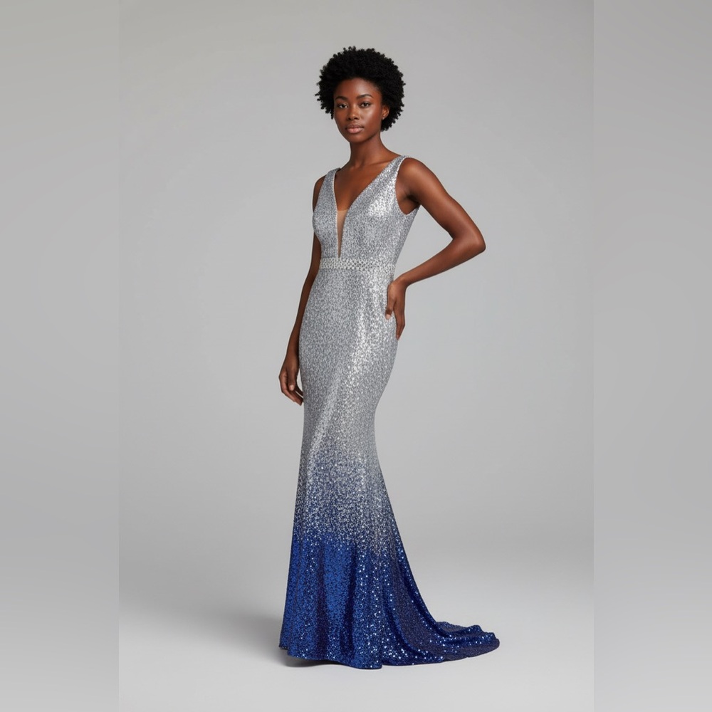 NWT Ellie Wilde Prom Gown, sz 6, Silver/Royal Blue Ombré.